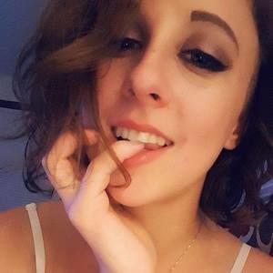 Meet your Posher, Lee